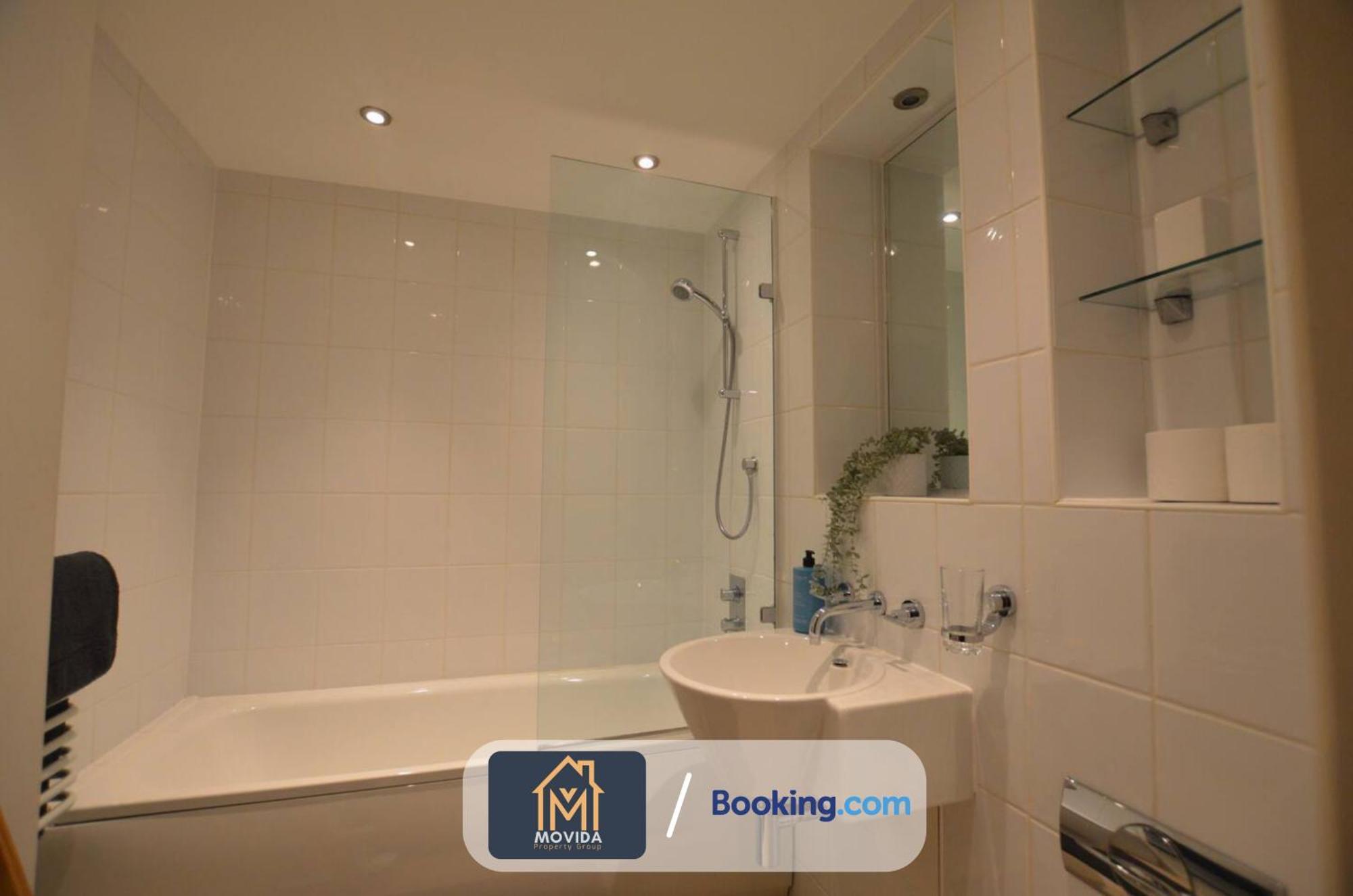 Lgi Stunning 1 Bedroom Apartment By Movida Property Group Short Lets & Serviced Accommodation Leeds  Zewnętrze zdjęcie